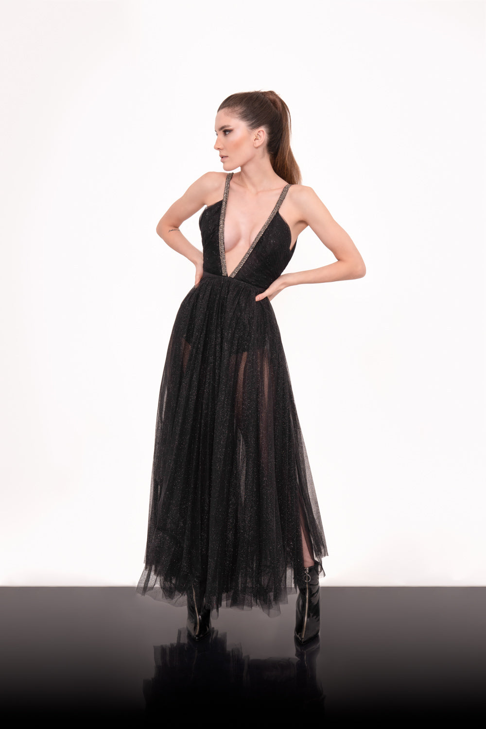 saia, saia laboissiere, saia plissada, saia trespasse, saia para festa, saia maravilhosa, saia luxo, saia midi, saia curta, saia longa, saia verao, saia chique, saia elegante, saia luxo, laboissiere, moda luxo, moda exclusiva, roupa de festa, roupa de balada, roupa para arrasar, vestido para festa