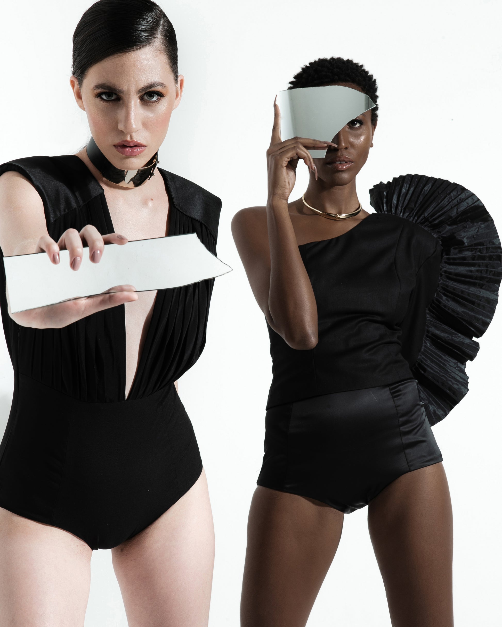 blusa nulla manga, blusa laboisssiere, laboissiere, blusa de festa, blusa para ocasioes especiaias, blusa de luxo, blusa com babados, blusa nulla manga, blusa mula manca, blusa com babados